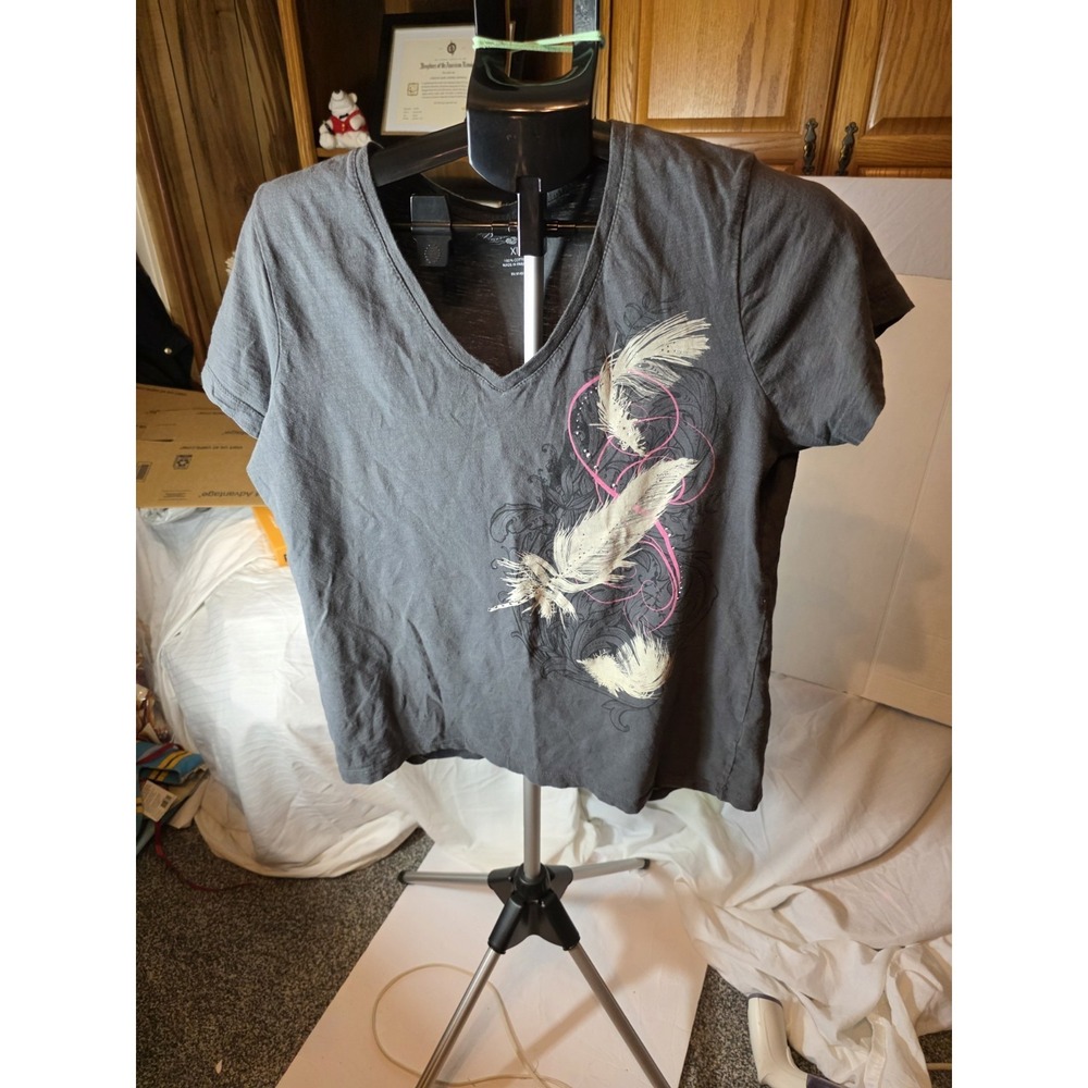Prairie Rose T- Shirt Size XL Festival, Concerts, Collegiate